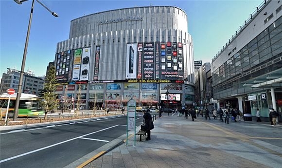 日本全球最大电器街:中国人蜂拥而至